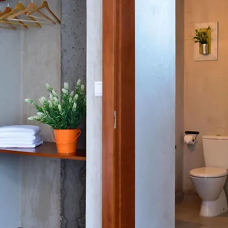 Bed & Breakfast Mercearia D'alegria Boutique Peniche